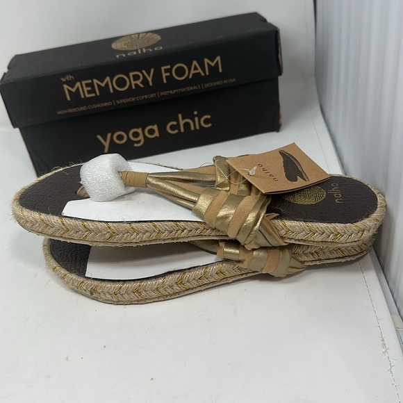Nalho Memory foam sandals Size 9 - Picture 3 of 5